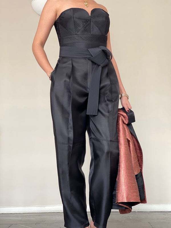 hana pleated trouser black front view
